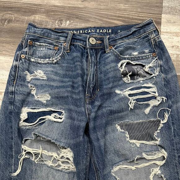 American Eagles Blue Womens 2 Distressed Thrashed 90s Boyfriend Fit Denim Jeans - Picture 14 of 14